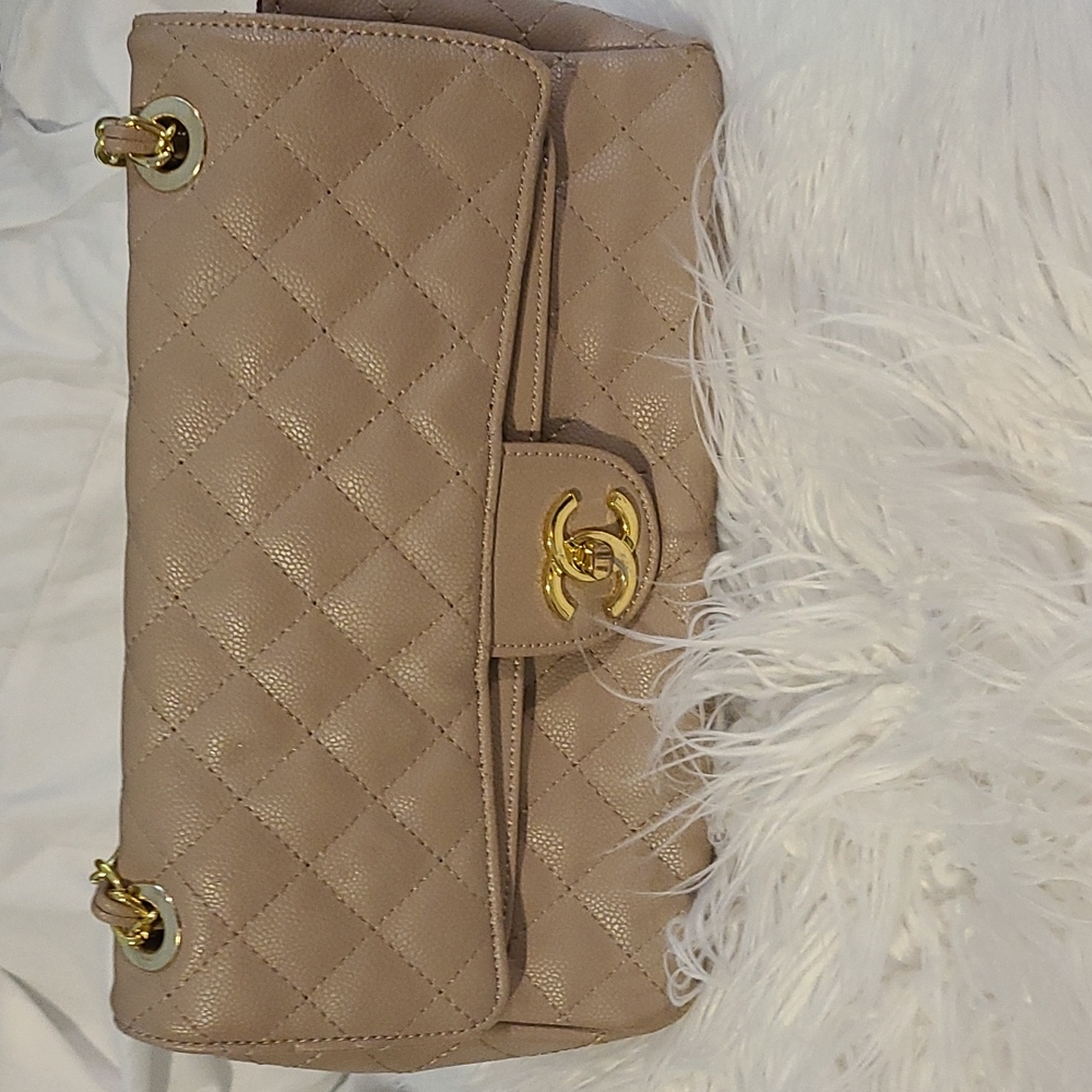 Hand bag